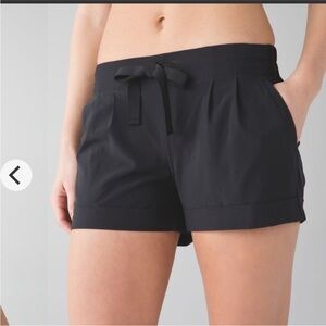 Lululemon Spring Break Away Short